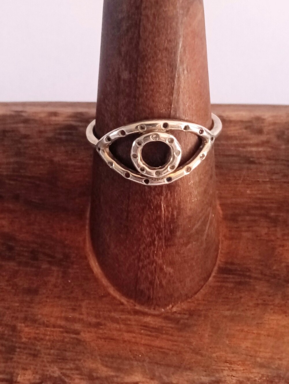 New Sterling Silver 925 Delicate Evil Eye Ring Punch-Work Detail Size 8
